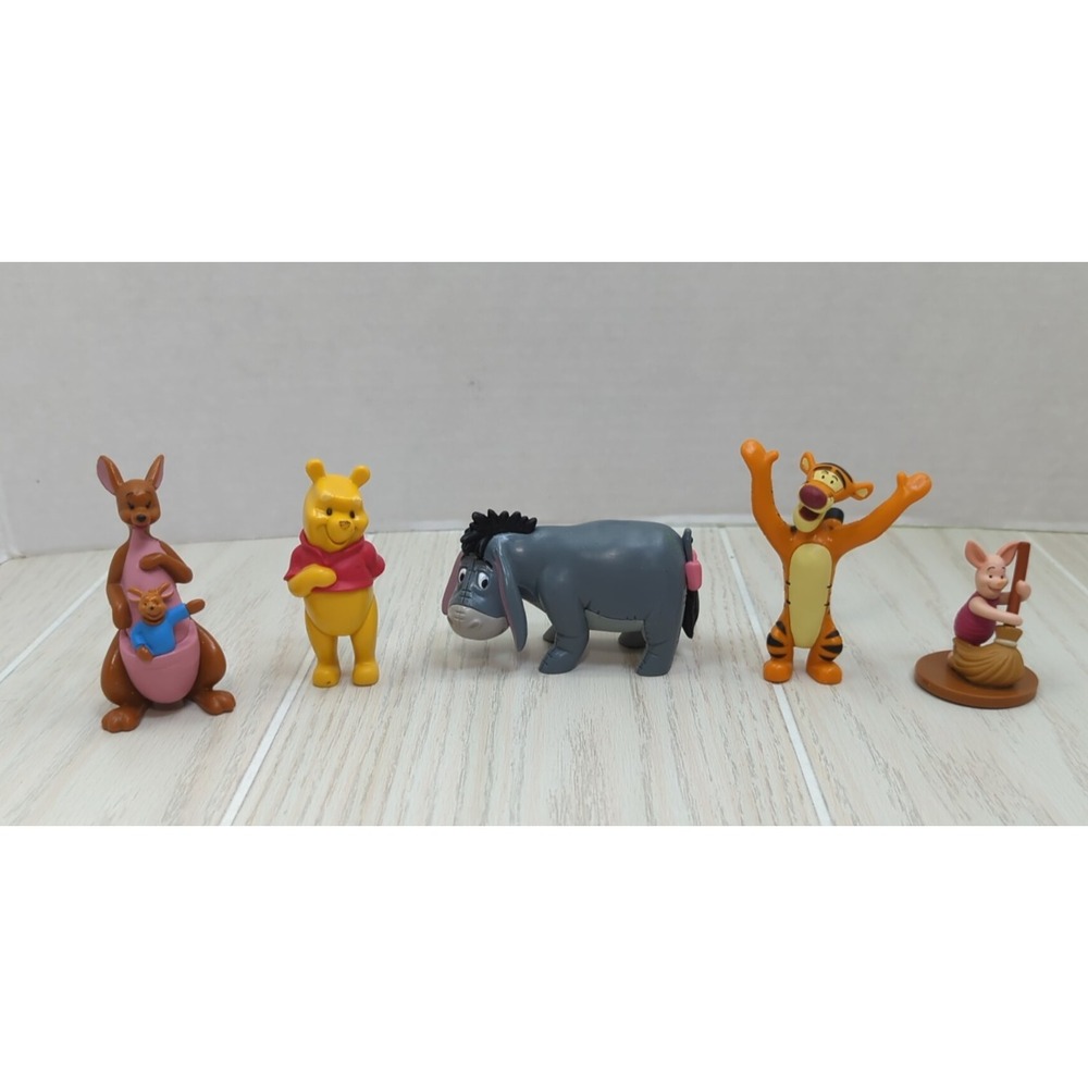 Disney Winnie the Pooh action figure set Pooh Tigger Kanga Roo Piglet Eeyore lot